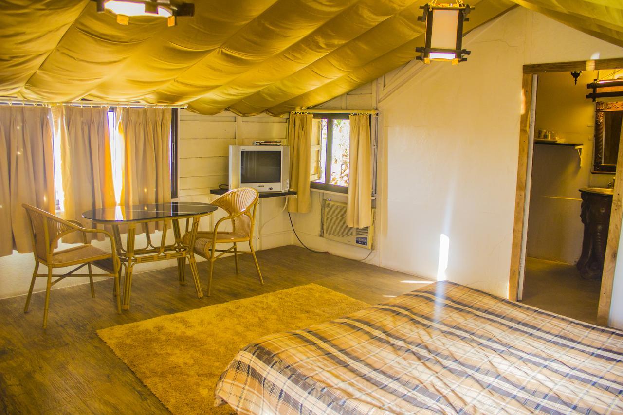Ravine Hotel Panchgani Luaran gambar